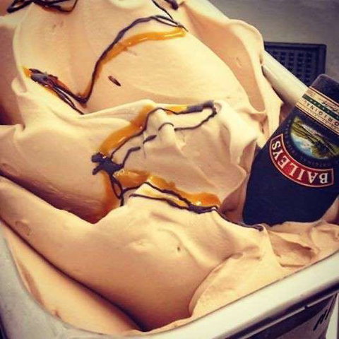 Scoops Gelatiland - Accommodation Port Hedland 0