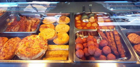 Vinata's Hot Bread - Accommodation Port Hedland 0