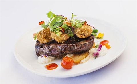 L' Aqua Restaurant - Accommodation Port Hedland 4