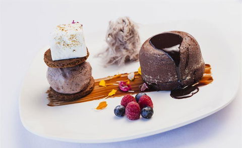 L' Aqua Restaurant - Accommodation Port Hedland 5