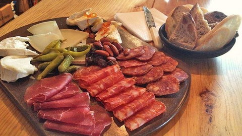 Fat Panda - Accommodation Port Hedland 0