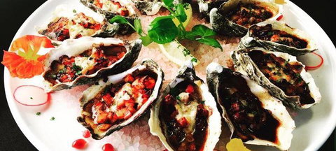 Maximilians On The Waterfront - Accommodation Port Hedland 2