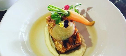 Maximilians On The Waterfront - Accommodation Port Hedland 3