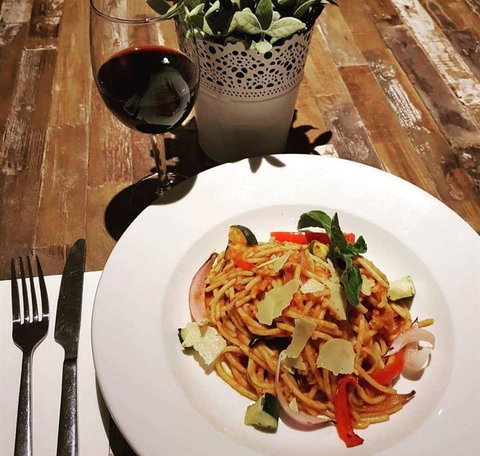 Maximilians On The Waterfront - Accommodation Port Hedland 8