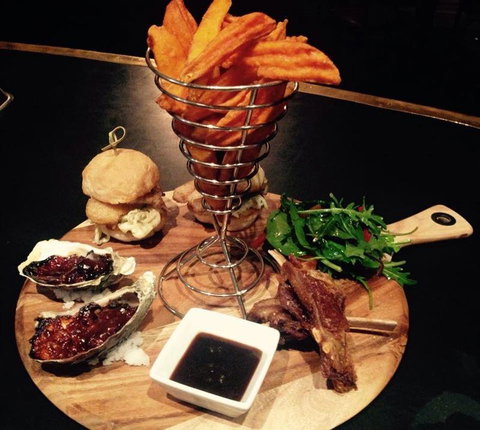 Quorum Restaurant - Accommodation Port Hedland 29