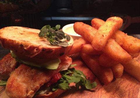 Quorum Restaurant - Accommodation Port Hedland 7