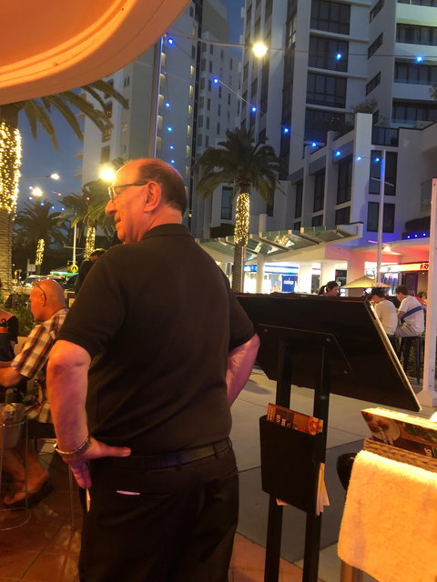 La Porchetta Broadbeach - Accommodation Port Hedland 3