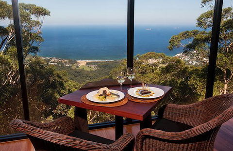 Tumbling Waters Retreat & Restaurant - Accommodation Port Hedland 0