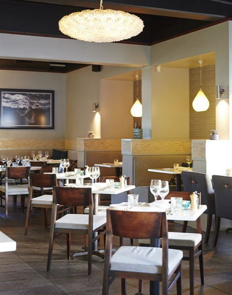 George's Paragon - Accommodation Port Hedland 21