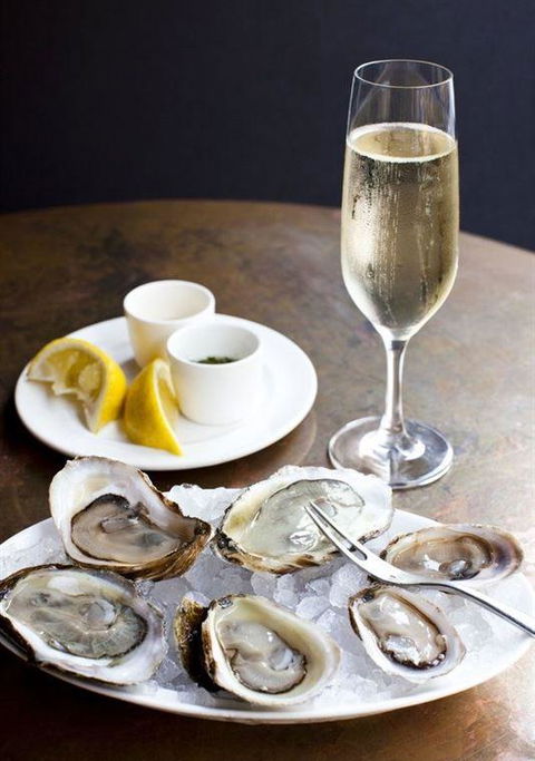 RST Seafood Restaurant - Accommodation Port Hedland 3