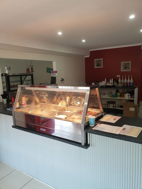 Red Centre Cafe And Takeaway - Accommodation Port Hedland 1