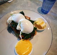 Machine Laundry Cafe - Accommodation Port Hedland