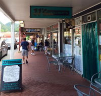 J J's Coffee Lounge