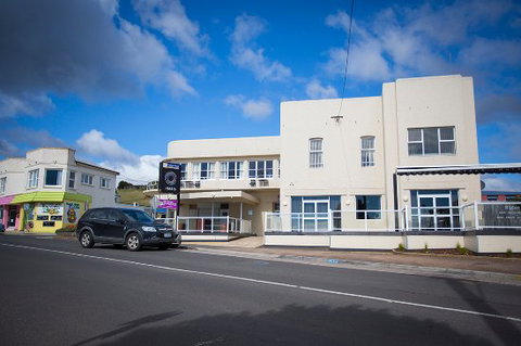 Neptune Grand Hotel - Accommodation Port Hedland 0
