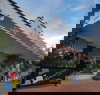 Jeanne d'Moore - Accommodation Port Hedland
