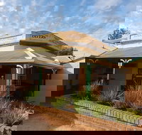 Jennacubbine Tavern - Accommodation Port Hedland