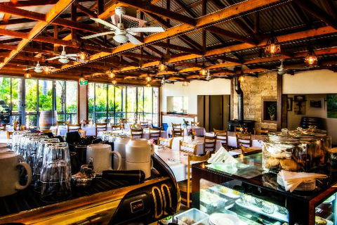 Oasis Gardens Function Centre - Accommodation Port Hedland 0