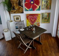 Barefoot art food wine - Accommodation Port Hedland