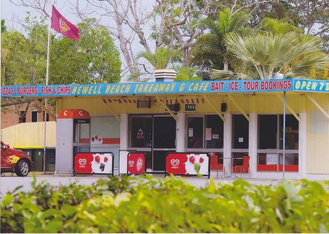 Newell Beach Takeaway And Cafe - Accommodation Port Hedland 0