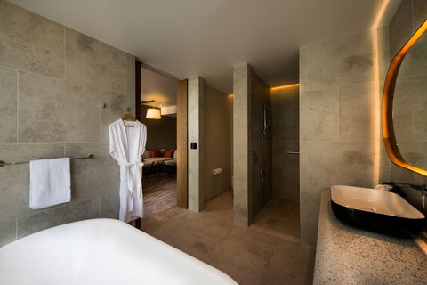 Crowne Plaza Hobart - Accommodation Port Hedland 7
