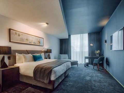 Eatons Hill Hotel - Accommodation Port Hedland 3