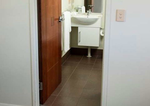 Mantra One Sandy Bay Road - Accommodation Port Hedland 4