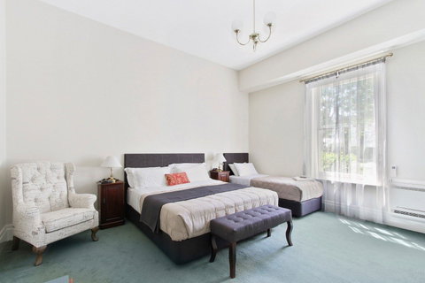 The Riversleigh - Accommodation Port Hedland 9