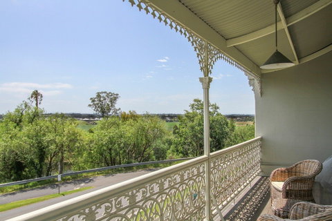 The Riversleigh - Accommodation Port Hedland 14