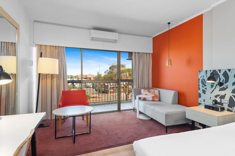 The Plaza Hotel Kalgoorlie - Accommodation Port Hedland 9