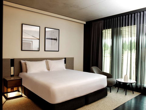 A By Adina Canberra - Accommodation Port Hedland 7