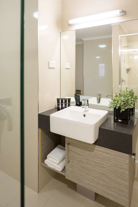 H on Smith Hotel - Accommodation Port Hedland 7
