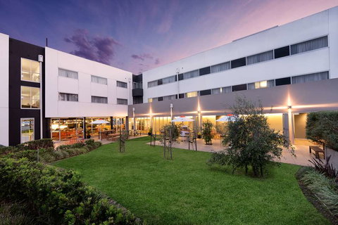 Atura Dandenong - Accommodation Port Hedland 1