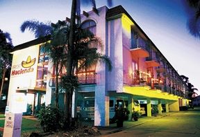 Airport Hacienda Motel - Accommodation Port Hedland 0