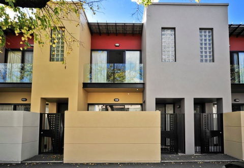 RNR Apartments, Adelaide - Accommodation Port Hedland 0