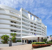 DoubleTree by Hilton Cairns - Accommodation Port Hedland