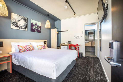 Monash Hotel - Accommodation Port Hedland 1