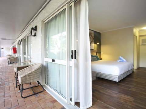 Mantra Club Croc - Accommodation Port Hedland 2
