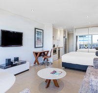 Meriton Suites Broadbeach - Accommodation Port Hedland