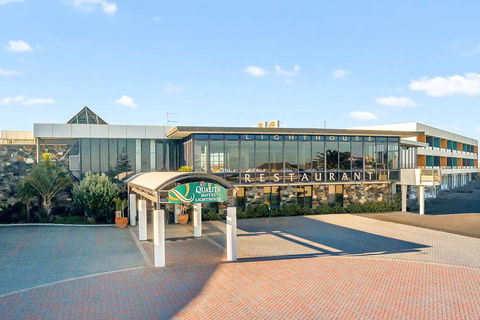 Quality Hotel Lighthouse - Accommodation Port Hedland 0