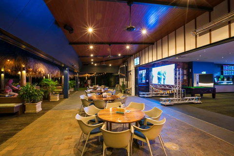 Kawana Waters Hotel by NightCap - Accommodation Port Hedland 0