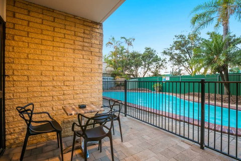 Kawana Waters Hotel by NightCap - Accommodation Port Hedland 1