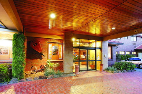 Hotel Bruce County - Accommodation Port Hedland 1