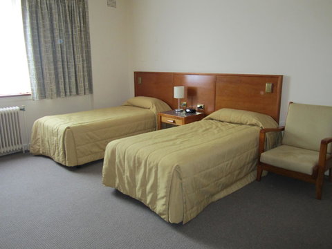 University House - ANU - Accommodation Port Hedland 29