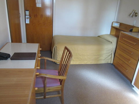 University House - ANU - Accommodation Port Hedland 43