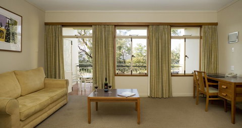 University House - ANU - Accommodation Port Hedland 4