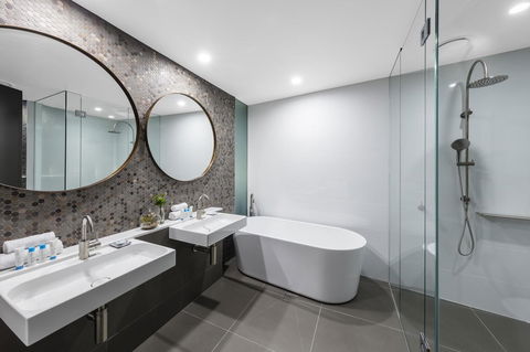 Vibe Hotel Canberra - Accommodation Port Hedland 5