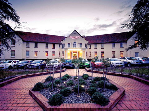 Mercure Canberra - Accommodation Port Hedland 0