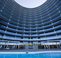 Accommodate Canberra - Manhattan on the Park - Accommodation Port Hedland