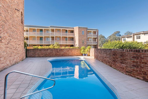 Adina Serviced Apartments Canberra Kingston - Accommodation Port Hedland 1