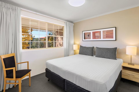 Adina Serviced Apartments Canberra Kingston - Accommodation Port Hedland 17